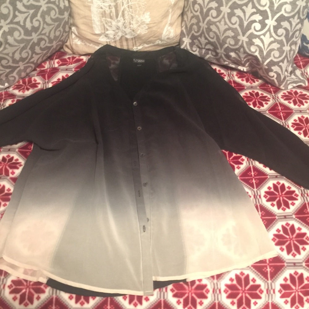 Daytrip spike long sleeve shirt